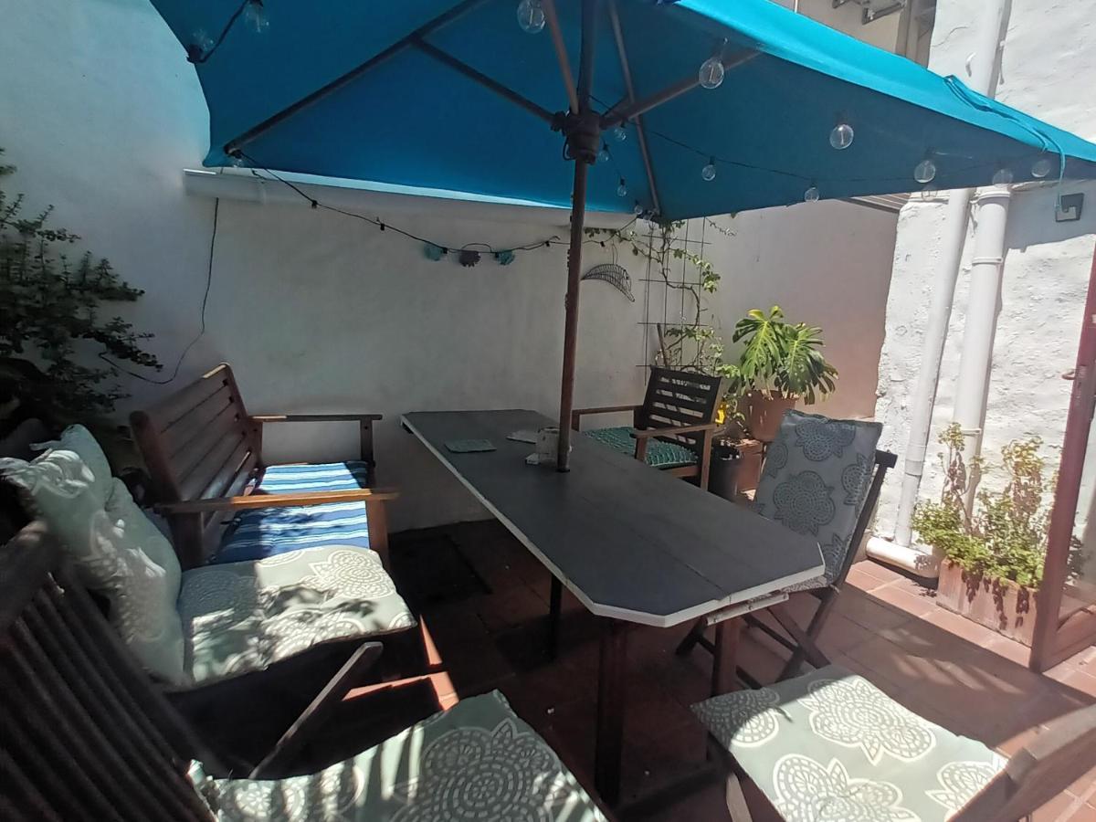 House On The Hill Hostel Cape Town Exterior photo