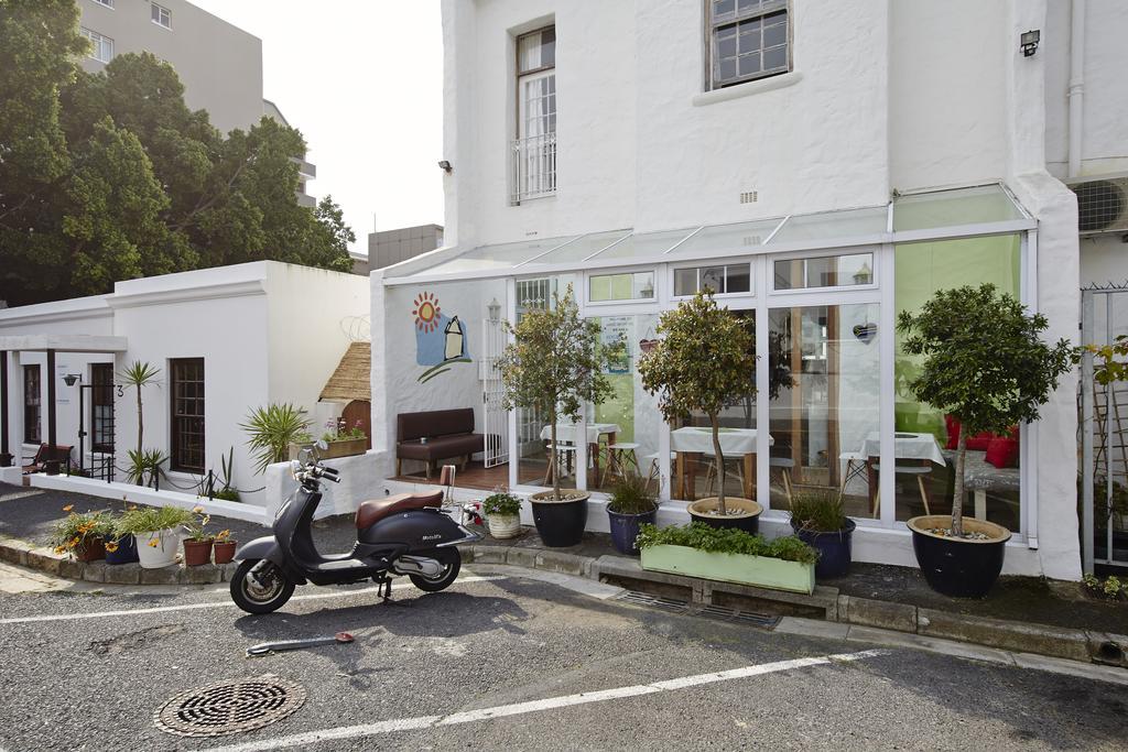 House On The Hill Hostel Cape Town Exterior photo